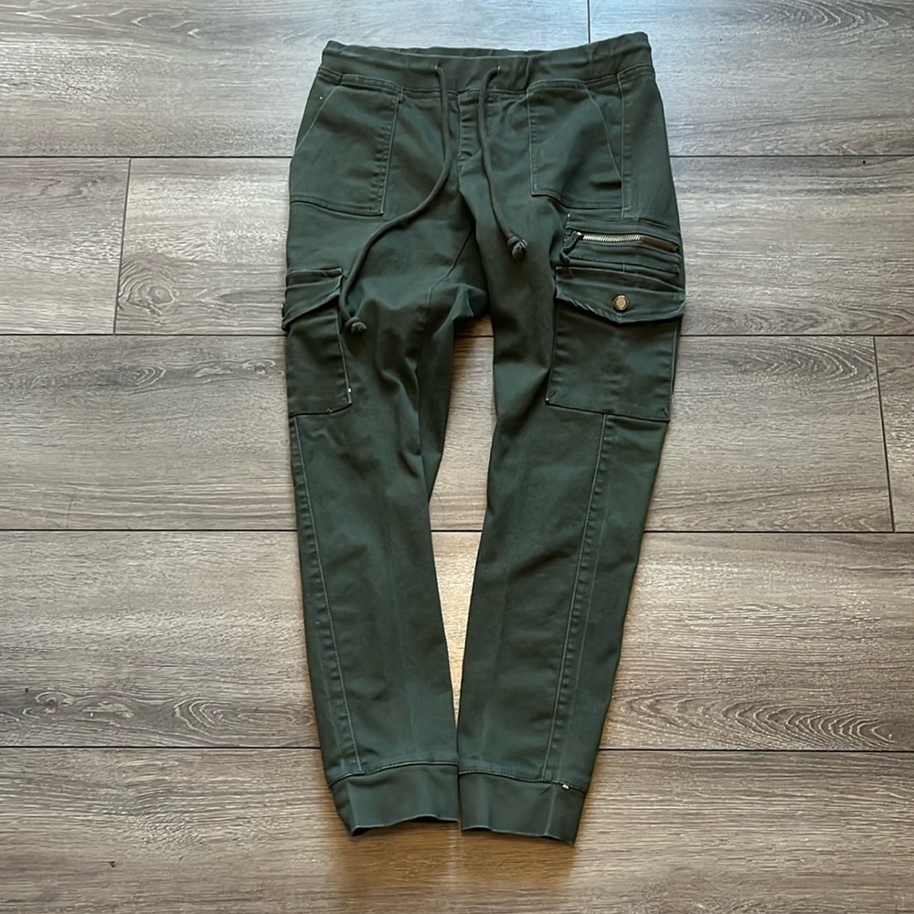 SM191 Roadrunner cargo style joggers